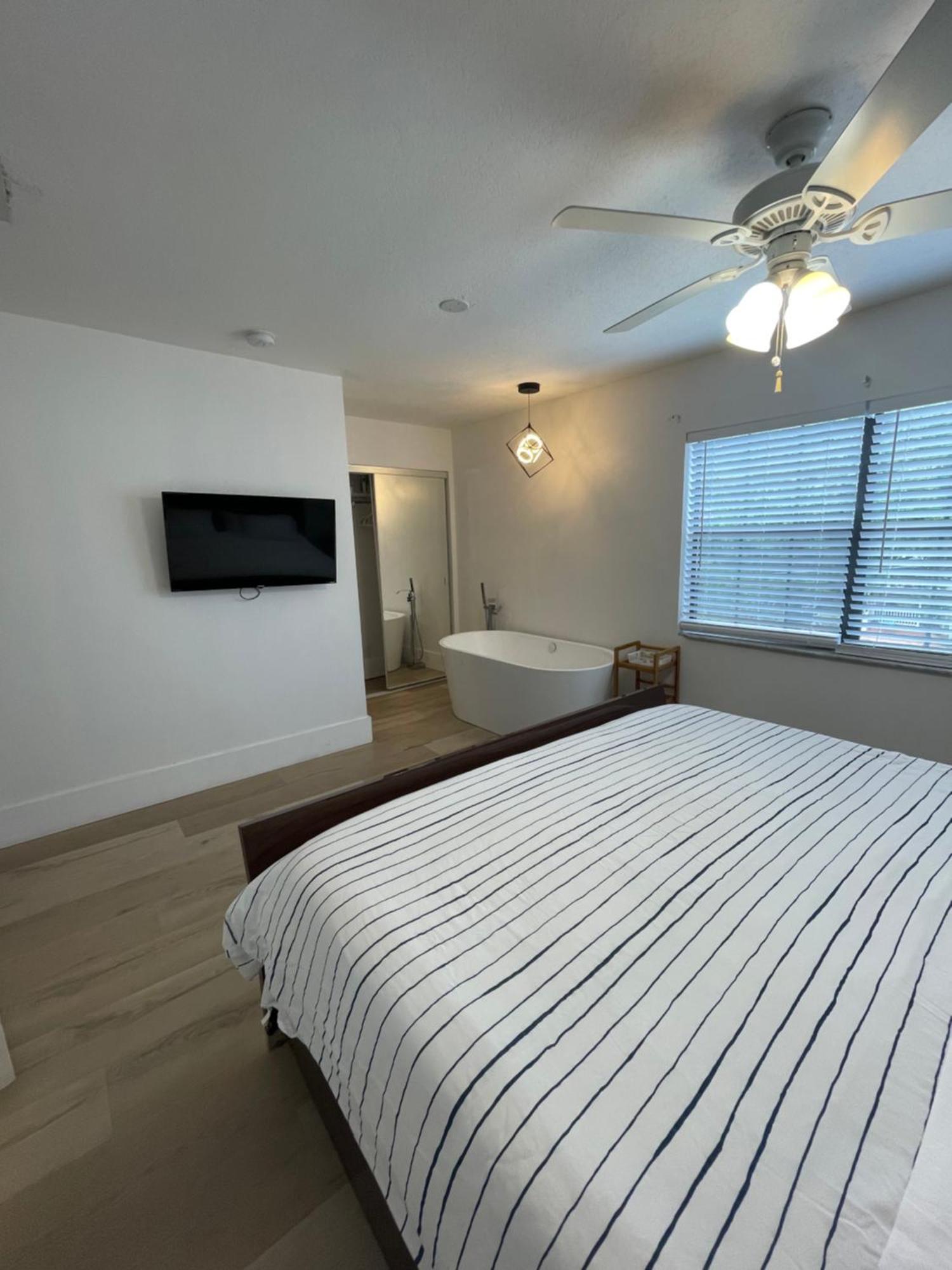 Cozy Downtown Apartments On Water Φορτ Λόντερντεϊλ Εξωτερικό φωτογραφία